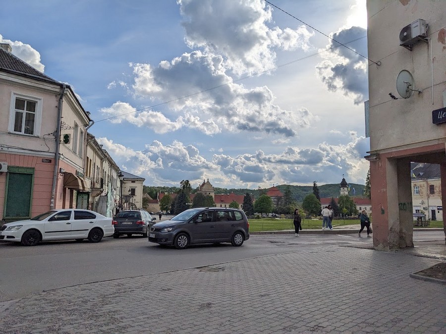 Жовква – ідеальне місто біля Львова, маленька Італія, резиденція короля